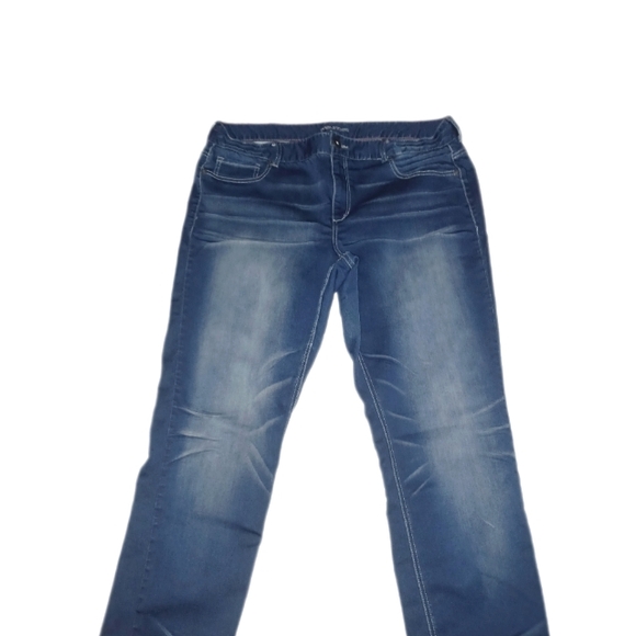 Maurices Plus Size Faded Blue Jeans - Picture 2 of 5